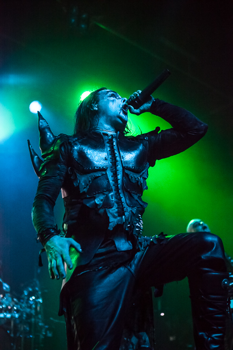 Cradle Of Filth @ Trix, foto 10, foto's door Dorien Goetschalckx - FrontView Magazine