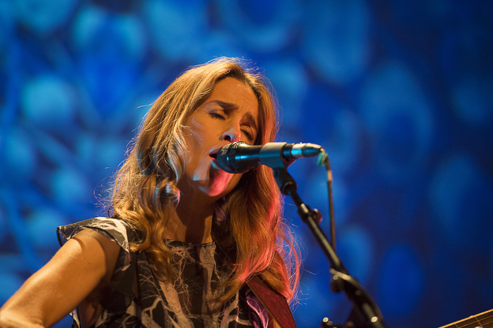 Heather Nova @ De Roma, picture 10, photographed by Steven Stausens - FrontView Magazine