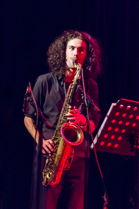 Ragini Trio @ De Casino Sint-Niklaas, picture 2, photographed by Guy Danneels - FrontView Magazine