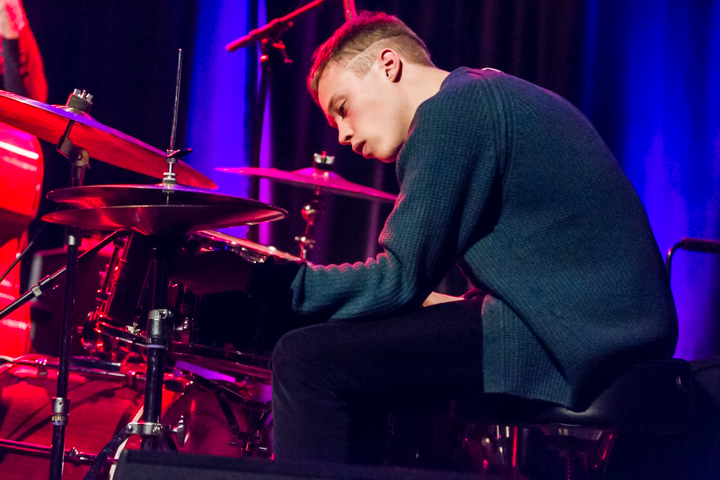 Ragini Trio @ De Casino Sint-Niklaas, picture 3, photographed by Guy Danneels - FrontView Magazine