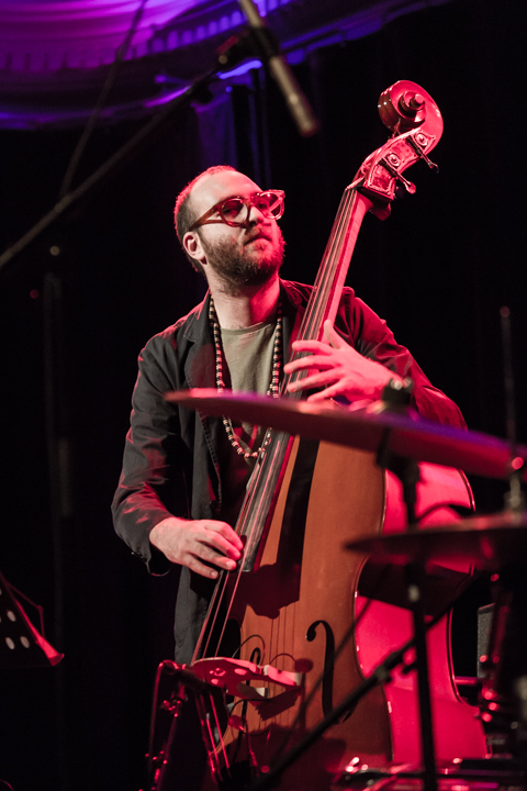 Ragini Trio @ De Casino Sint-Niklaas, picture 4, photographed by Guy Danneels - FrontView Magazine