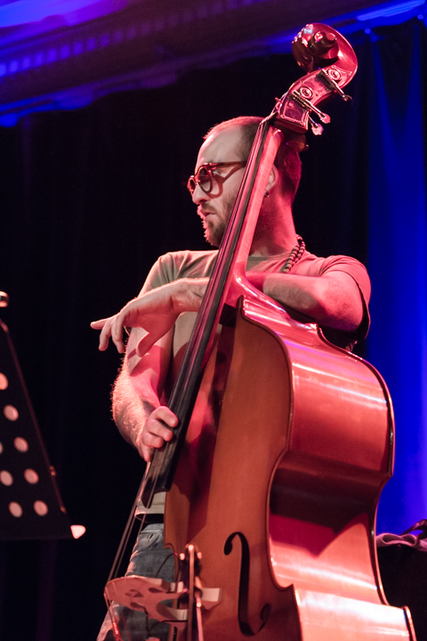 Ragini Trio @ De Casino Sint-Niklaas, picture 8, photographed by Guy Danneels - FrontView Magazine