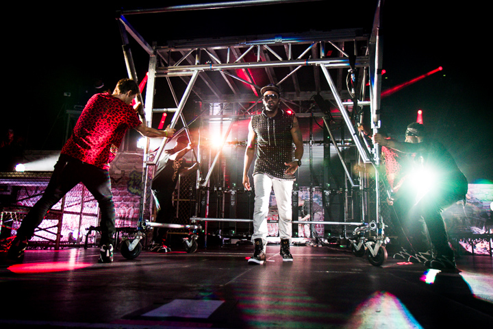 Jason Derulo @ Vorst Nationaal, picture 2, photographed by Tom Stessens - FrontView Magazine
