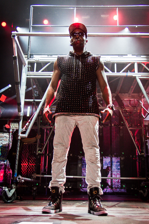 Jason Derulo @ Vorst Nationaal, picture 4, photographed by Tom Stessens - FrontView Magazine