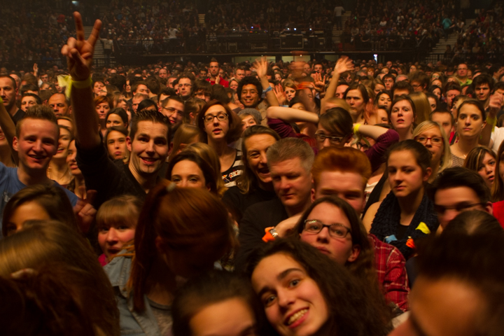 Puggy @ Vorst Nationaal, picture 1, photographed by Nick De Gregorio - FrontView Magazine
