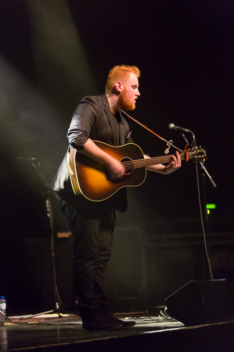 Gavin James @ Het Depot, foto 4, foto's door Gino Verhulst - FrontView Magazine