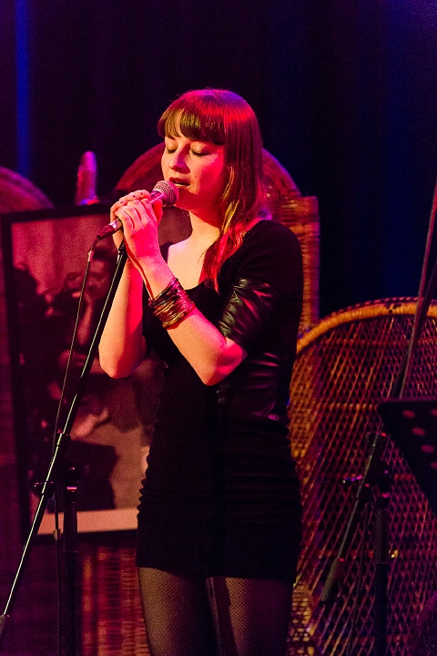 L'amour Monstre @ De Casino, picture 16, photographed by Edwin Houdevelt - FrontView Magazine