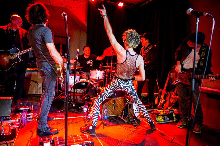 The Wolf Banes @ Het Depot, picture 13, photographed by Kurt Jacobs - FrontView Magazine