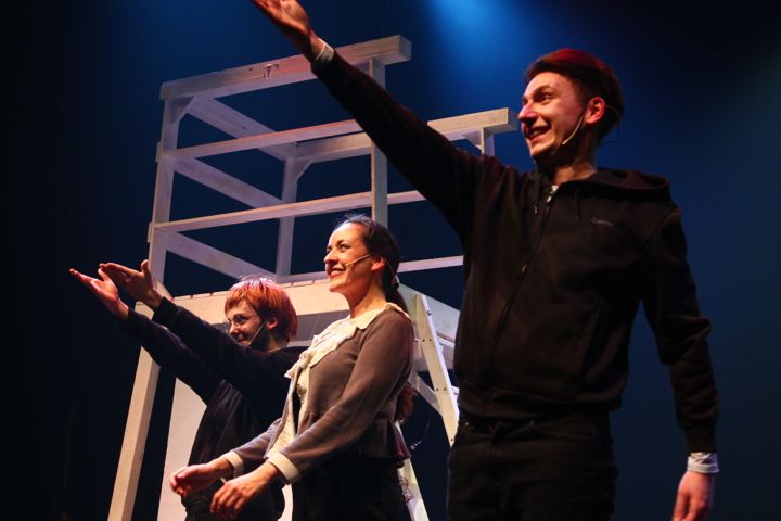De Heksen @ Fakkelteater/Rode zaal, picture 18, photographed by Laura Delandsheer - FrontView Magazine
