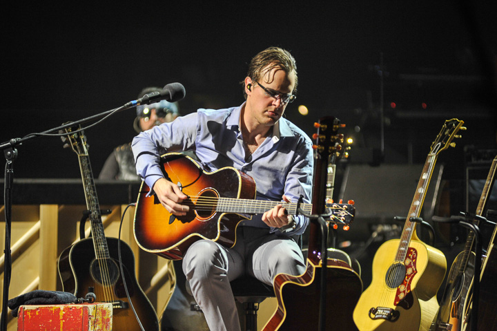 Joe Bonomassa @ Koninklijk Circus, picture 1, photographed by Gunther Moens - FrontView Magazine