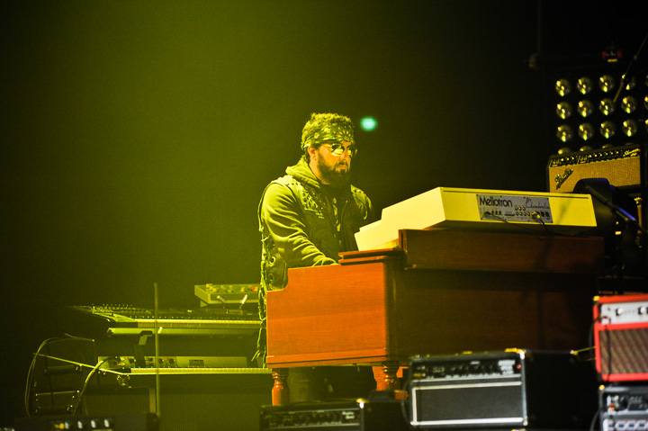 Joe Bonomassa @ Koninklijk Circus, picture 10, photographed by Gunther Moens - FrontView Magazine