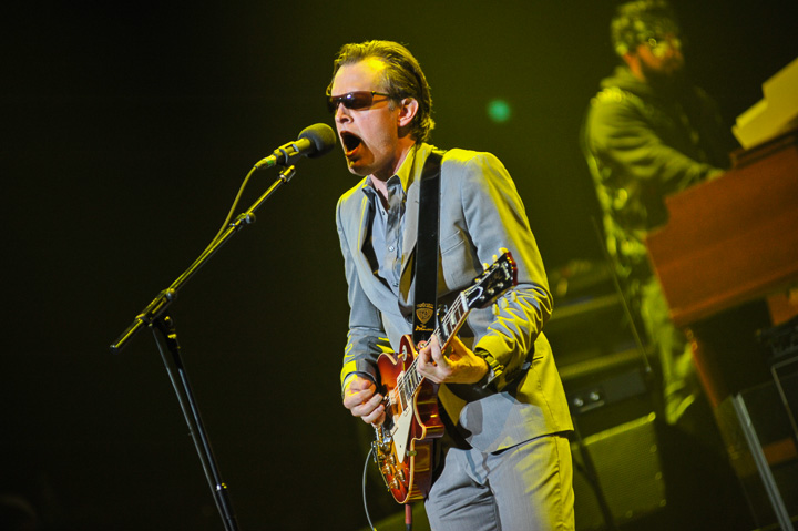 Joe Bonomassa @ Koninklijk Circus, picture 11, photographed by Gunther Moens - FrontView Magazine