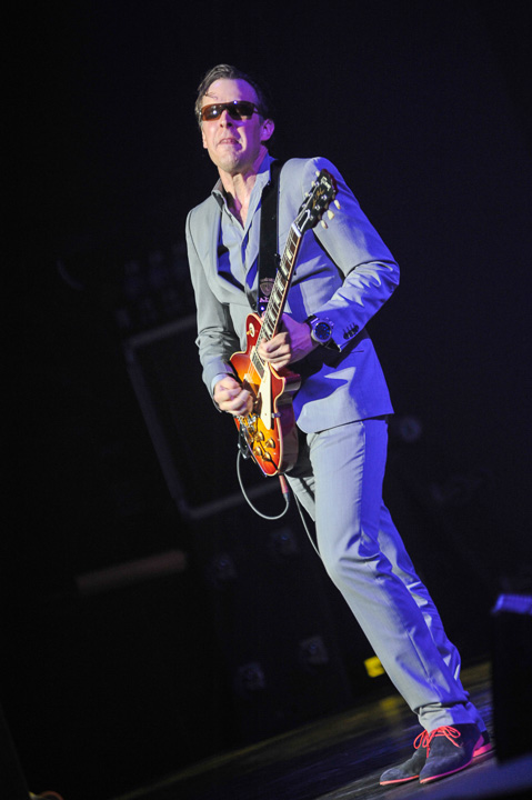 Joe Bonomassa @ Koninklijk Circus, picture 14, photographed by Gunther Moens - FrontView Magazine