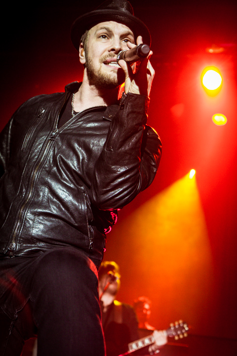 Gavin Degraw @ Trix, picture 3, photographed by Tom Stessens - FrontView Magazine