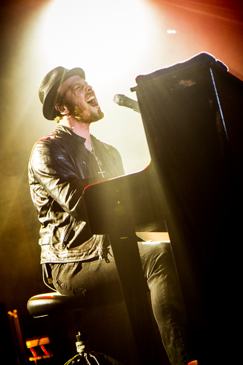 Gavin Degraw @ Trix, picture 7, photographed by Tom Stessens - FrontView Magazine