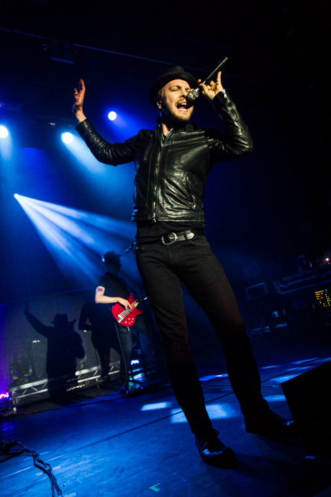 Gavin Degraw @ Trix, picture 11, photographed by Tom Stessens - FrontView Magazine