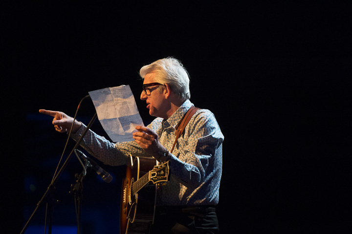 Nick Lowe De Roma, picture 29, photographed by Steven Stausens - FrontView Magazine