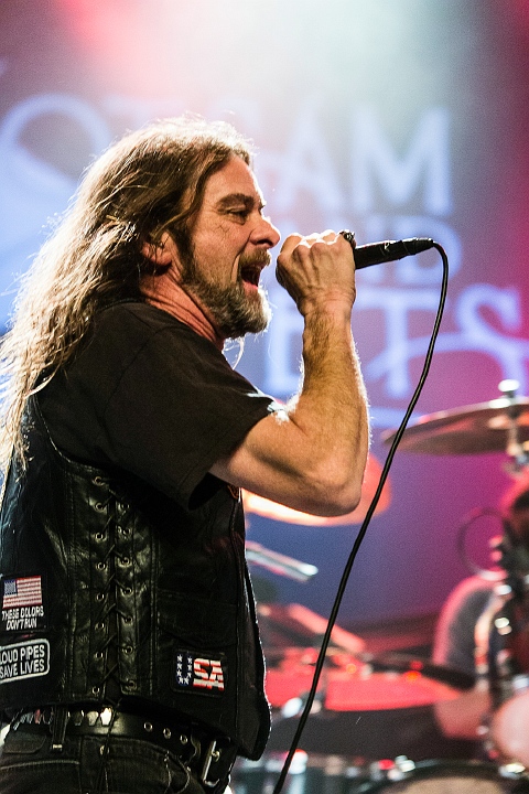 Flotsam & Jetsam @ Trix, foto 18, foto's door Edwin Houdevelt - FrontView Magazine
