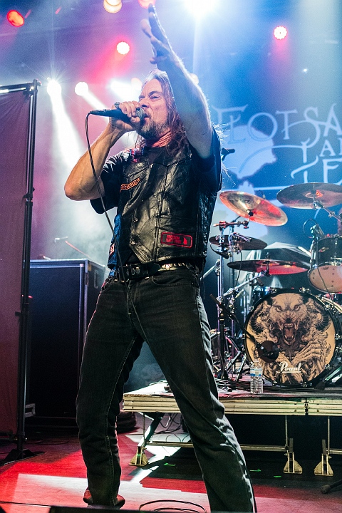 Flotsam & Jetsam @ Trix, foto 29, foto's door Edwin Houdevelt - FrontView Magazine