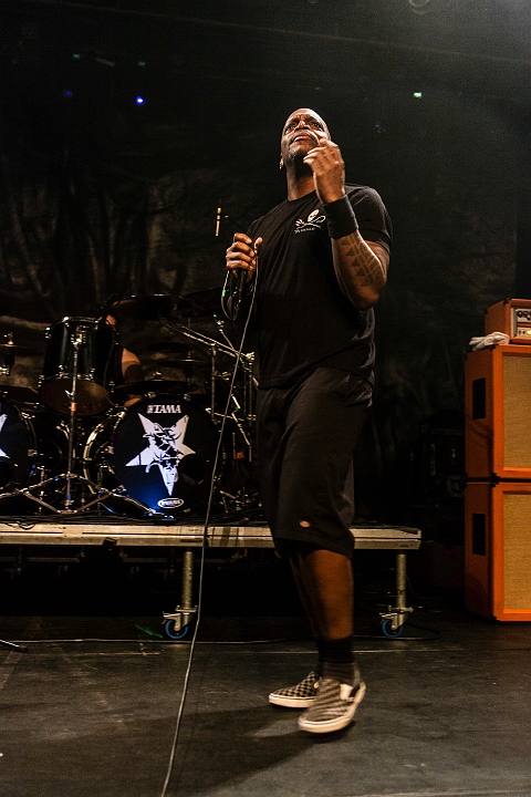 Sepultura @ Trix, foto 3, foto's door Edwin Houdevelt - FrontView Magazine