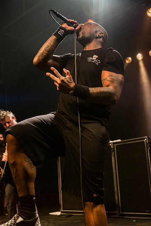Sepultura @ Trix, foto 8, foto's door Edwin Houdevelt - FrontView Magazine