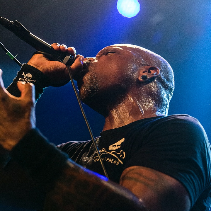 Sepultura @ Trix, foto 25, foto's door Edwin Houdevelt - FrontView Magazine