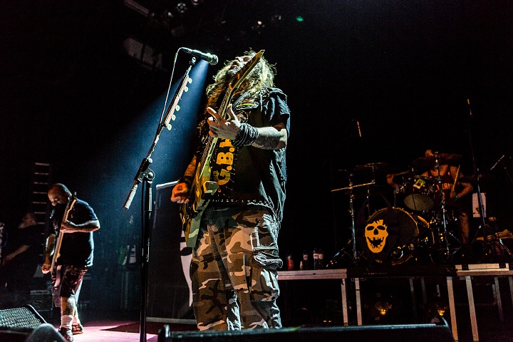 Soulfly @ Het Depot, picture 2, photographed by Edwin Houdevelt - FrontView Magazine