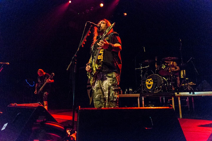 Soulfly @ Het Depot, picture 17, photographed by Edwin Houdevelt - FrontView Magazine
