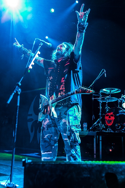 Soulfly @ Het Depot, picture 22, photographed by Edwin Houdevelt - FrontView Magazine