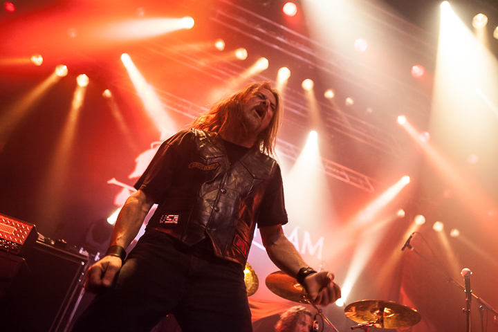 Flotsam & Jetsam @ Effenaar, foto 8, foto's door Dorien Goetschalckx - FrontView Magazine