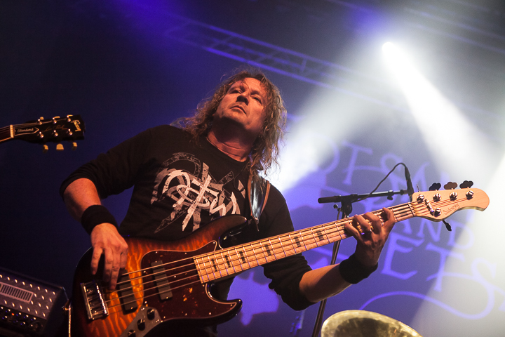 Flotsam & Jetsam @ Effenaar, foto 9, foto's door Dorien Goetschalckx - FrontView Magazine