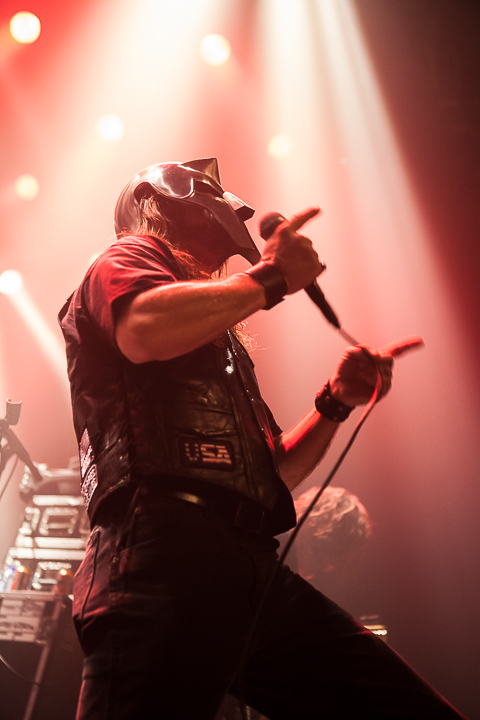 Flotsam & Jetsam @ Effenaar, foto 18, foto's door Dorien Goetschalckx - FrontView Magazine