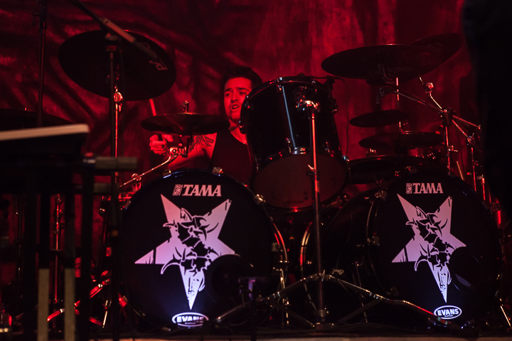 Sepultura @ Effenaar, picture 4, photographed by Dorien Goetschalckx - FrontView Magazine