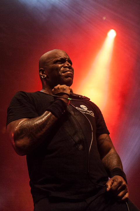 Sepultura @ Effenaar, picture 12, photographed by Dorien Goetschalckx - FrontView Magazine