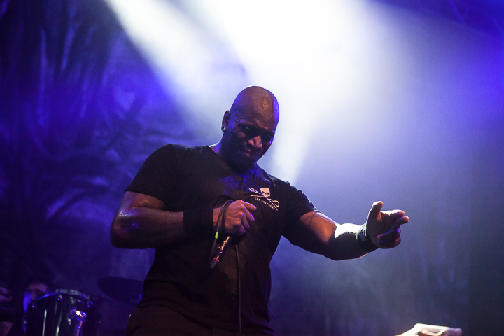 Sepultura @ Effenaar, picture 17, photographed by Dorien Goetschalckx - FrontView Magazine