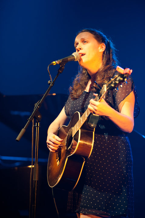 Rufus Wainwright and Lucy Wainwright Roche @ Cirque Royal, picture 3, photographed by Sophie Degroote - FrontView Magazine