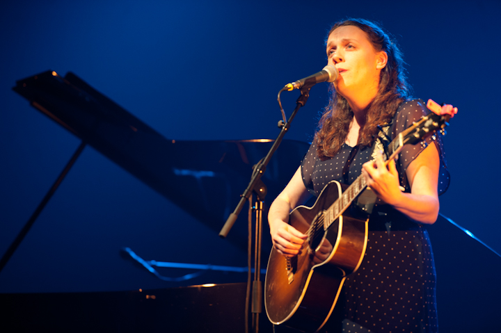 Rufus Wainwright and Lucy Wainwright Roche @ Cirque Royal, picture 5, photographed by Sophie Degroote - FrontView Magazine
