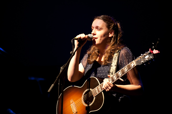 Rufus Wainwright and Lucy Wainwright Roche @ Cirque Royal, picture 11, photographed by Sophie Degroote - FrontView Magazine