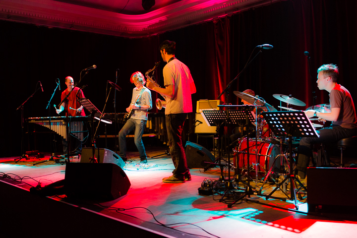 Sinister Sister performs Zappa @ De Casino, picture 11, photographed by Edwin Houdevelt - FrontView Magazine