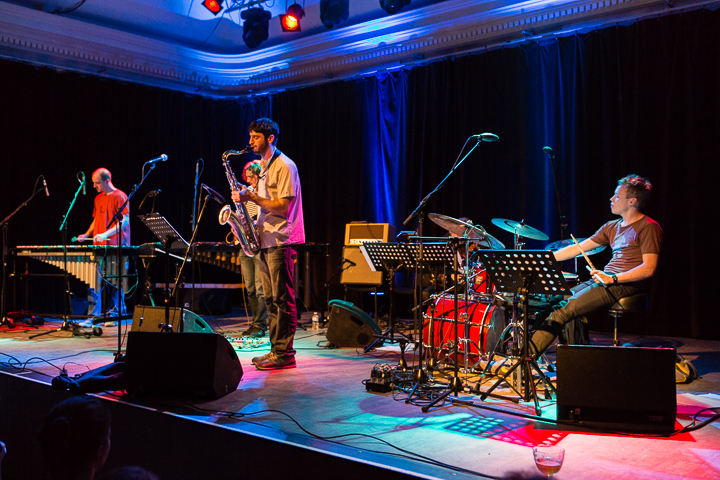 Sinister Sister performs Zappa @ De Casino, picture 19, photographed by Edwin Houdevelt - FrontView Magazine