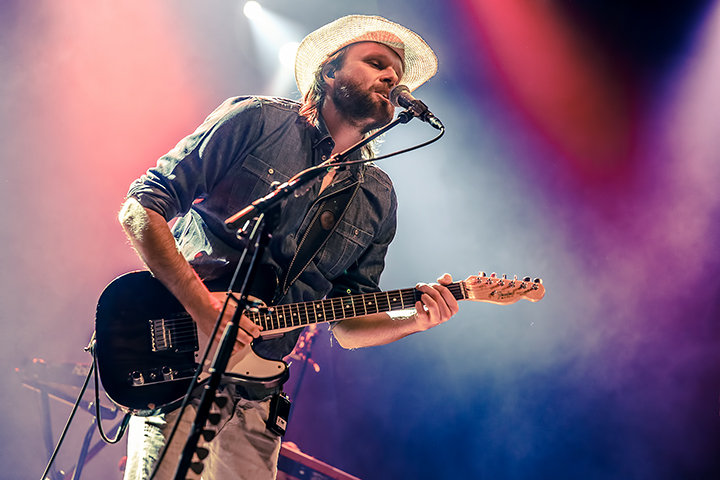 Admiral Freebee @ Ancienne Belgique, picture 8, photographed by Elke Briers - FrontView Magazine