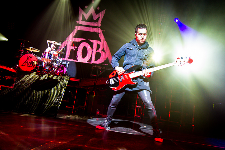 Fall Out Boy @ Ancienne Belgique, picture 15, photographed by Tom Stessens - FrontView Magazine