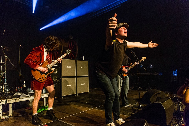 IC/TC (AC/DC tribute) @ Masters@ Rock indoor, picture 16, photographed by Edwin Houdevelt - FrontView Magazine