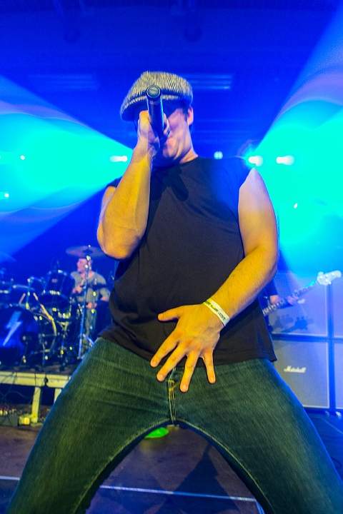 IC/TC (AC/DC tribute) @ Masters@ Rock indoor, picture 25, photographed by Edwin Houdevelt - FrontView Magazine