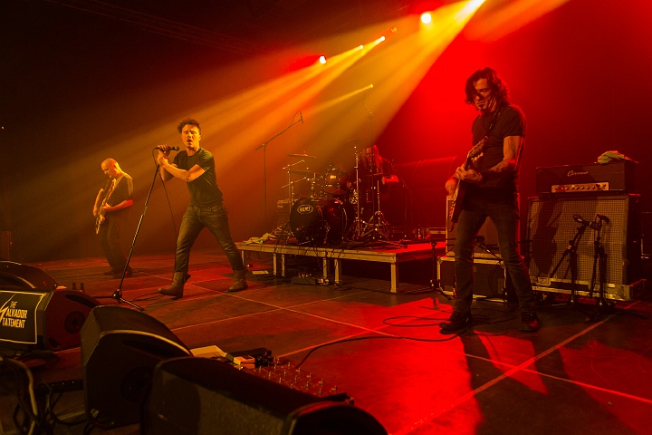 Letz Zeppelin (Led Zeppelin tribute) @ Masters @ Rock, picture 10, photographed by Edwin Houdevelt - FrontView Magazine