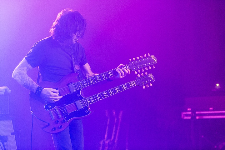 Letz Zeppelin (Led Zeppelin tribute) @ Masters @ Rock, picture 26, photographed by Edwin Houdevelt - FrontView Magazine