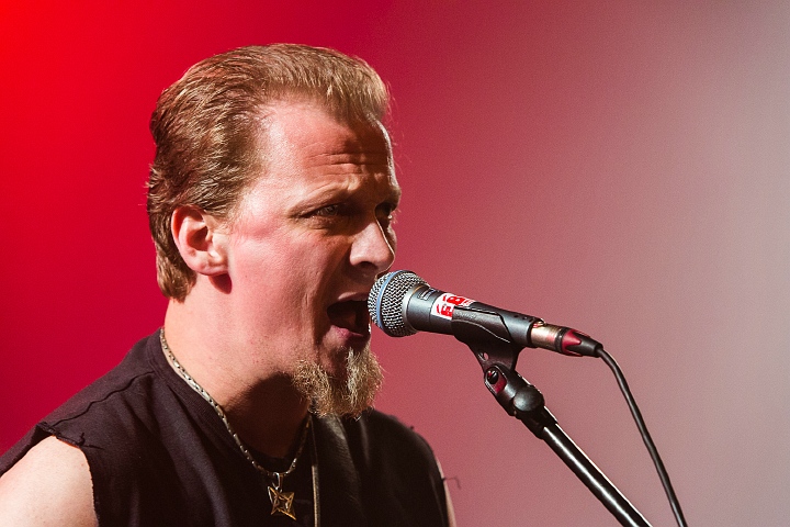 The Unforgiven (Metallica tribute) @ Masters@ Rock indoor, picture 2, photographed by Edwin Houdevelt - FrontView Magazine