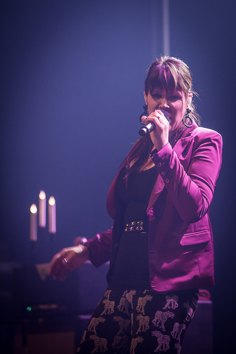 Beth Hart @ Ancienne Belgique, picture 28, photographed by Jany Claeskens - FrontView Magazine