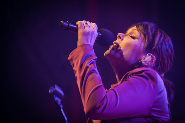 Beth Hart @ Ancienne Belgique, picture 45, photographed by Jany Claeskens - FrontView Magazine