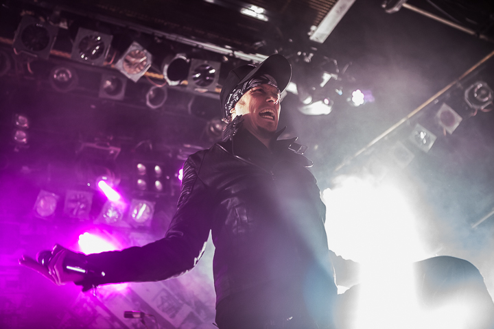 Amaranthe @ Zeche, foto 1, foto's door Dorien Goetschalckx - FrontView Magazine